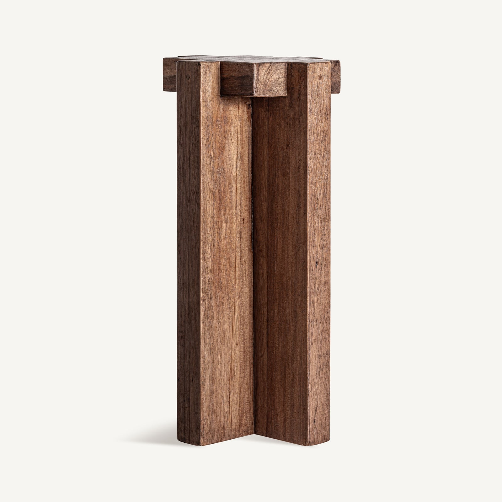 Sockel BRUTALIST